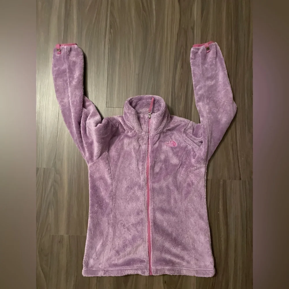 The North Face Kids Fleece Osito Jacket in Purple and Pink size L